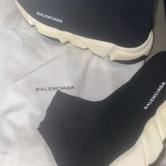 WOMEN'S SPEED RECYCLED KNIT TRAINERS IN BLACK/WHITE - Picture 6 of 6